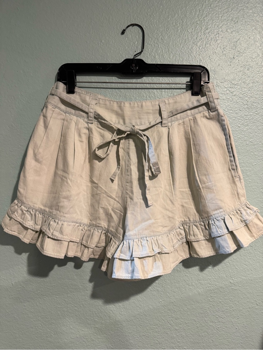 NWT Free People We The Free Naples Light Blue Arctic Denim Ruffle Shorts Size M - Picture 7 of 10